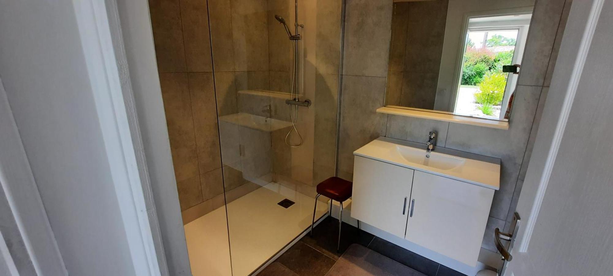 Gite 4 personnes avec piscine entre Saintes et Royan Balanzac Extérieur photo